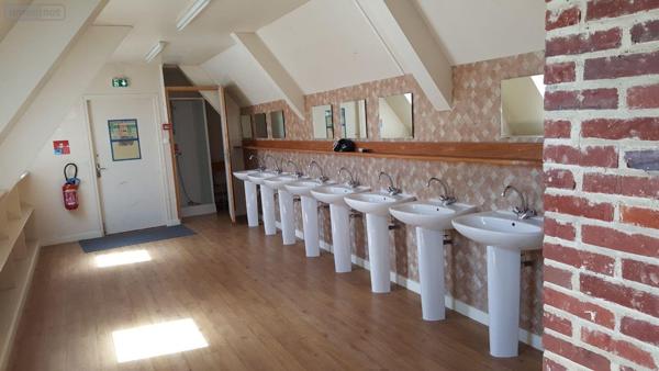 Immeuble à vendre à Barenton dans la Manche (50720), ref : 076/305