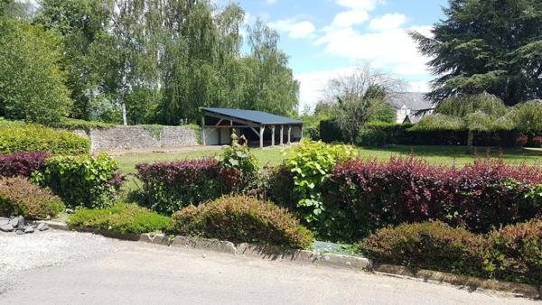 Immeuble à vendre à Barenton dans la Manche (50720), ref : 076/305