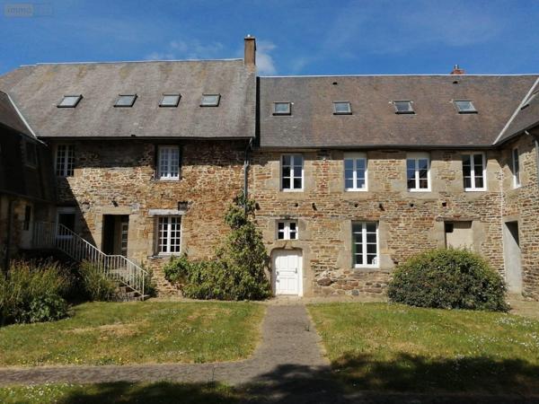 Immeuble à vendre à Barenton dans la Manche (50720), ref : 076/305