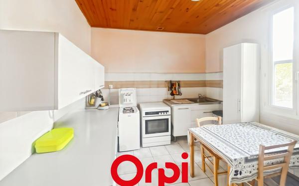 Maison à vendre    3 pièces •  Bandol