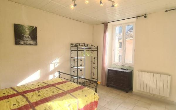 Appartement à louer    1 pièce •  Largentière