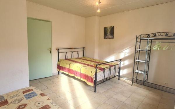 Appartement à louer    1 pièce •  Largentière