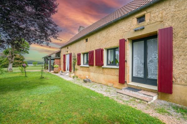 Masclat (46350) EXCLUSIVITÉ - MAISON EN PIERRE 4 PIÈCES AVEC PISCINE