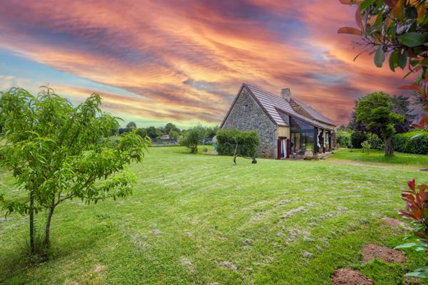 Masclat (46350) EXCLUSIVITÉ - MAISON EN PIERRE 4 PIÈCES AVEC PISCINE