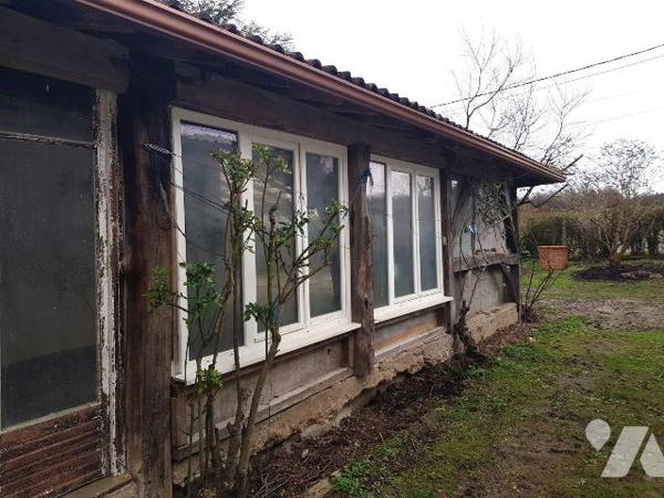A VENDRE - GIEVRES (41) - Une maison principale d'habitation d'une surface habitable de 90m² en...
