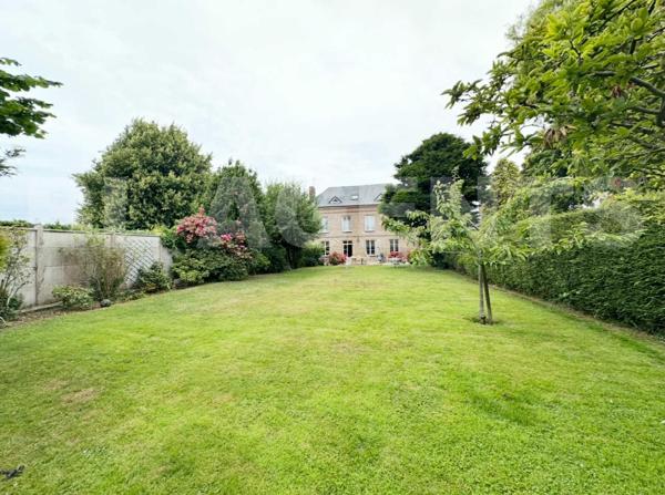 maison/villa 11 pièce(s) 280 m2