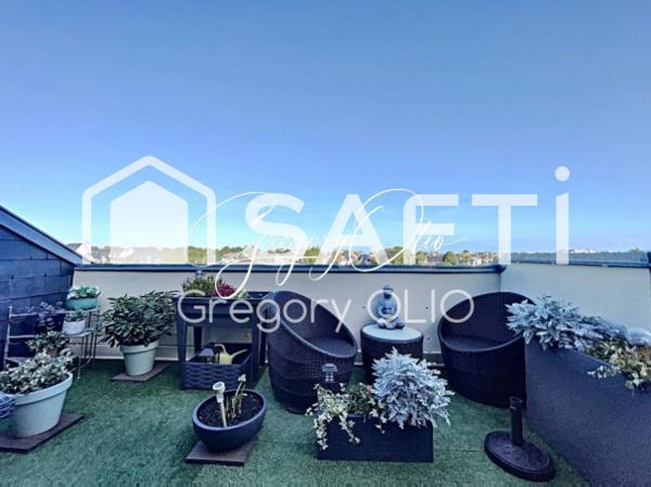 APPARTEMENT 2 PIECES AVEC TERRASSE ET PLACE DE PARKING