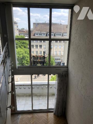 VALENCIENNES HYPER CENTRE APPARTEMENT EN DUPLEX LUMINEUX