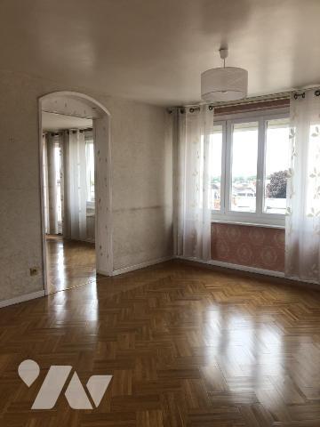 VALENCIENNES HYPER CENTRE APPARTEMENT EN DUPLEX LUMINEUX