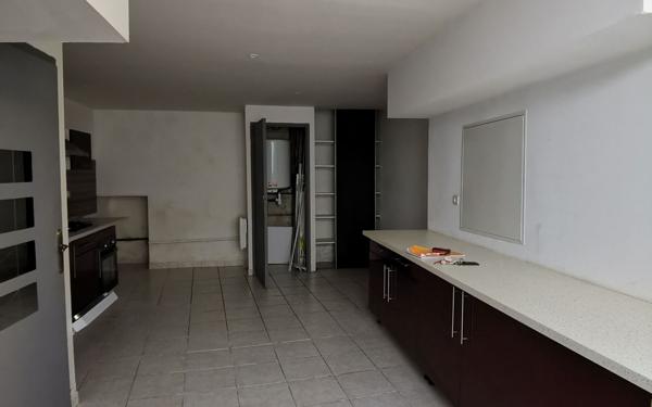 Maison à vendre    3 pièces •  Allassac