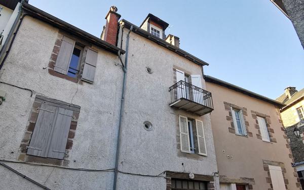 Maison à vendre    3 pièces •  Allassac