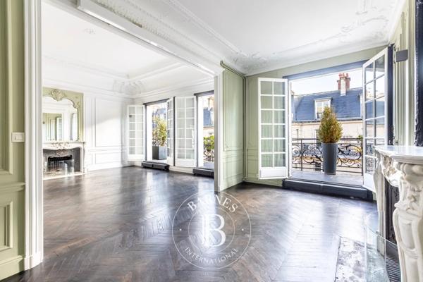 Paris 17ème, Appartement 4 Chambres -  255 m² à vendre
