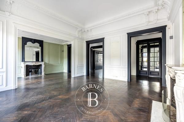 Paris 17ème, Appartement 4 Chambres -  255 m² à vendre