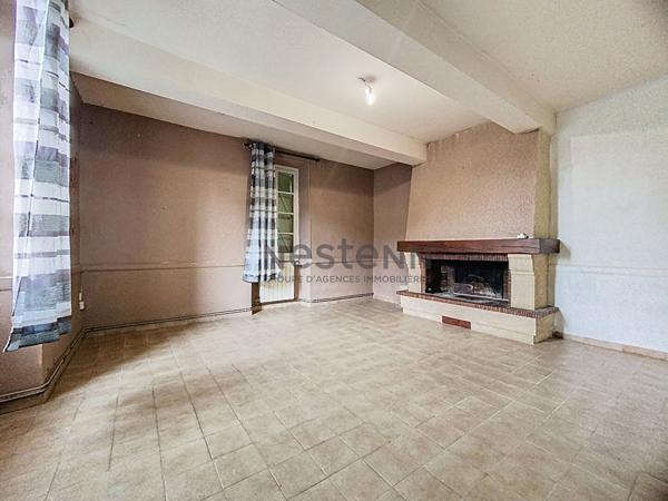 A vendre Maison de village 5 pieces de 134m2, a Ornezan, avec dependance sur un jardin arbore de