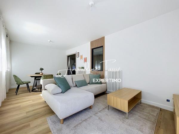 Un appartement entièrement rénové, prêt à vous accueillir !