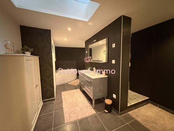 Appartement à vendre 5 pièces de 162 m²
