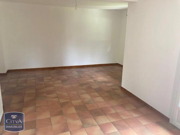Appartement à louer 3 pièces 68m² Prévessin-Moëns (01280)