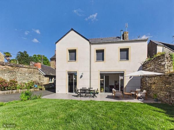 COUP DE CŒUR MAISON DE 183 m² ENTIEREMENT RÉNOVÉE