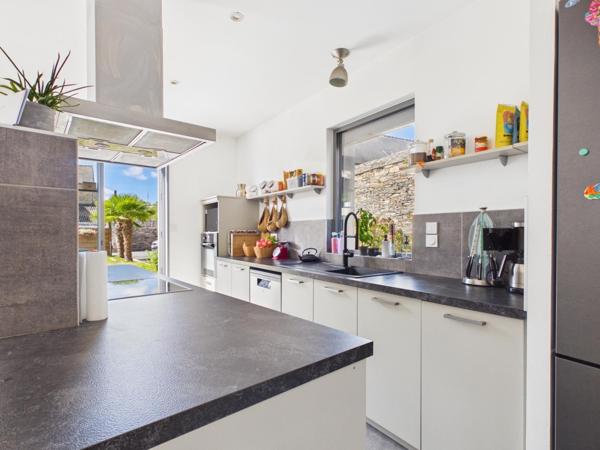 COUP DE CŒUR MAISON DE 183 m² ENTIEREMENT RÉNOVÉE