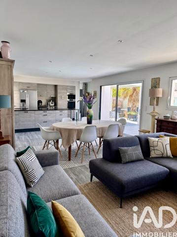 Maison à vendre 6 pièces 130 m² Saint-Jean-de-Monts