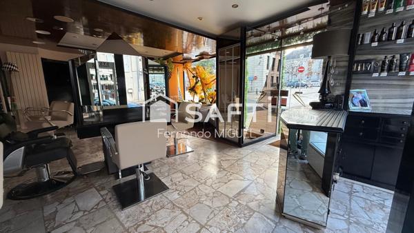 Hyper centre , lieu avec du passage