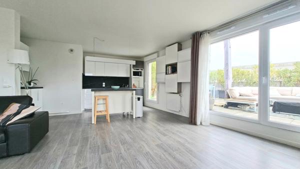 RARE APPARTEMENT DE 91 M² - 4 PIECES - 3 CHAMBRES - DERNIER ETAGE - TERRASSE DE 35 M² - SANS VIS A VIS - CHATENAY-MALABRY