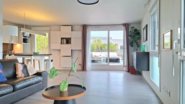 RARE APPARTEMENT DE 91 M² - 4 PIECES - 3 CHAMBRES - DERNIER ETAGE - TERRASSE DE 35 M² - SANS VIS A VIS - CHATENAY-MALABRY