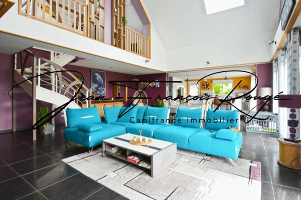 Magnifique plain-pied de 200 m² proche des commerces à Marigny le Lozon !!!