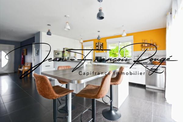 Magnifique plain-pied de 200 m² proche des commerces à Marigny le Lozon !!!