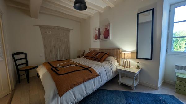 Maison de charme, terrasse avec son spa