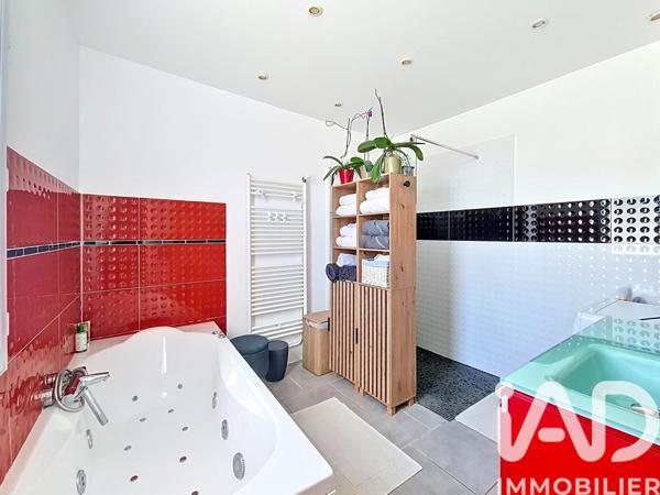 Maison à vendre 5 pièces 133 m² Marennes-Hiers-Brouage