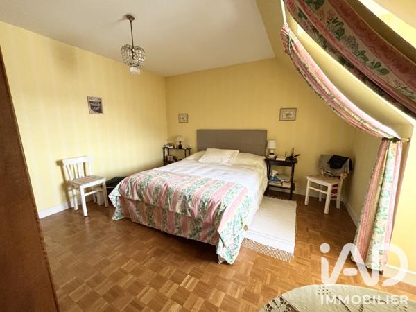 Maison à vendre 6 pièces 167 m² Saint-Gaultier