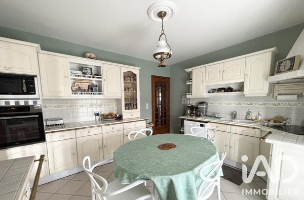 Maison à vendre 6 pièces 167 m² Saint-Gaultier