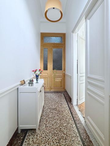 SUPERBE DEMEURE BOURGEOISE AVEC JARDIN ET DEUX GARAGES