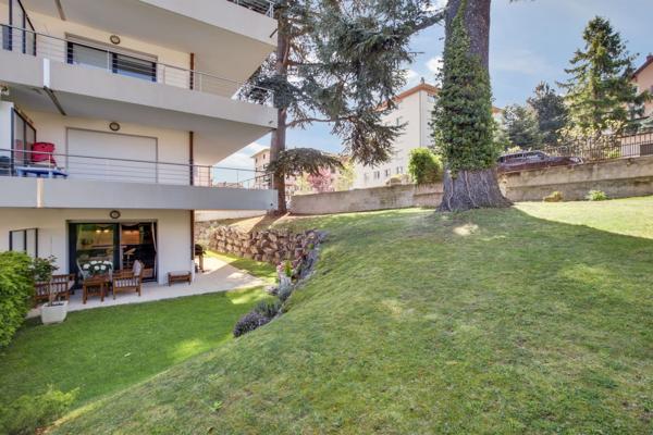 Vente Appartement de luxe Évian-les-Bains 4 Pièces 75 m²