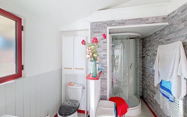 Appartement à vendre    2 pièces •  Pomarez