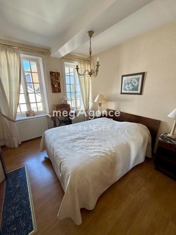 Immeuble à DOULLENS, 80600 - 322m²
