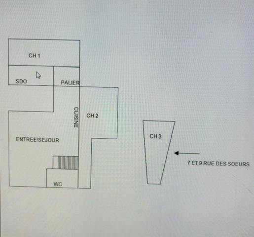 Grasse historique Place des Soeurs 4 pièces