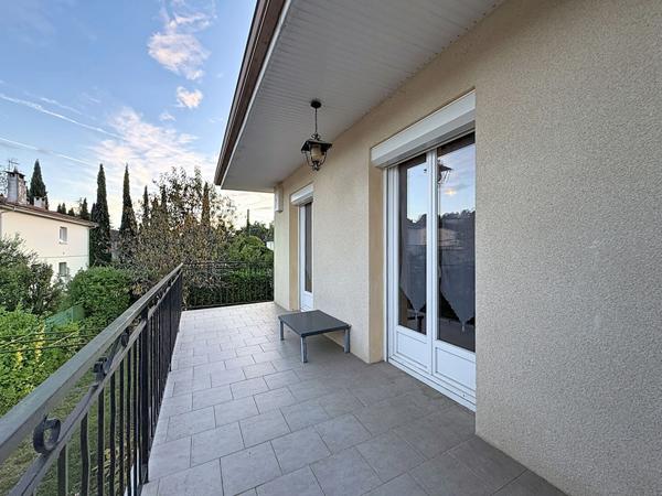 A vendre Maison Auch 5 pièces 136.55 m2 avec garage et jardin clôturé