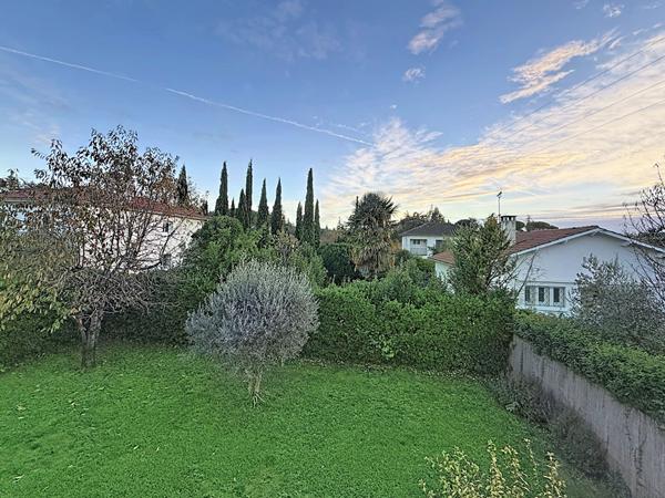 A vendre Maison Auch 5 pièces 136.55 m2 avec garage et jardin clôturé
