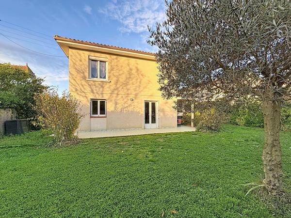 A vendre Maison Auch 5 pièces 136.55 m2 avec garage et jardin clôturé