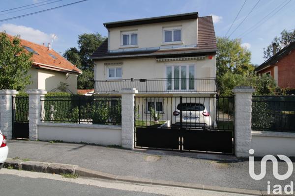 Maison à vendre 8 pièces 198 m² Chelles