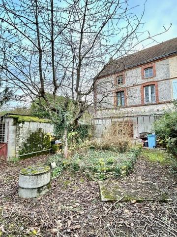 Maison Familiale à rénover !