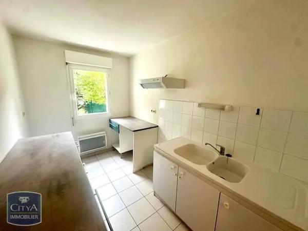 Appartement à louer 3 pièces 72.5m² Mérignac (33700)