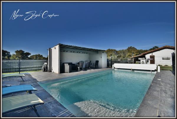 Maison Landaise à vendre 6 pièces de 155 m² MAGESCQ (40) avec piscine  et photovoltaïques.