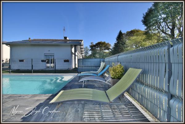 Maison Landaise à vendre 6 pièces de 155 m² MAGESCQ (40) avec piscine  et photovoltaïques.