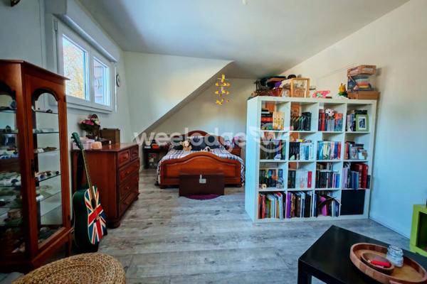 Maison à vendre 10 pièces de 261,85 m² à Auchel