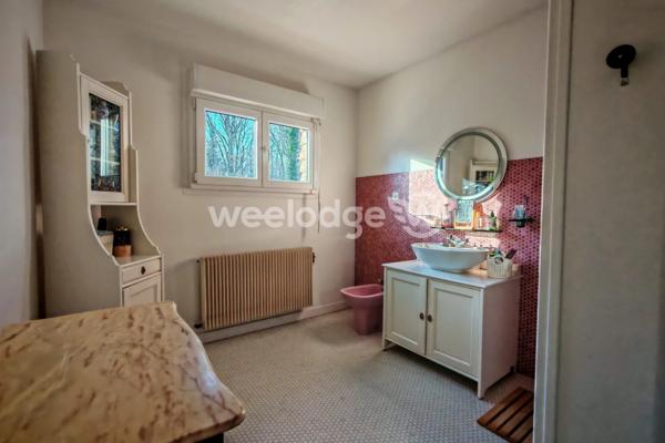 Maison à vendre 10 pièces de 261,85 m² à Auchel