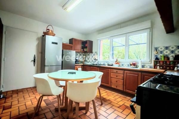 Maison à vendre 10 pièces de 261,85 m² à Auchel