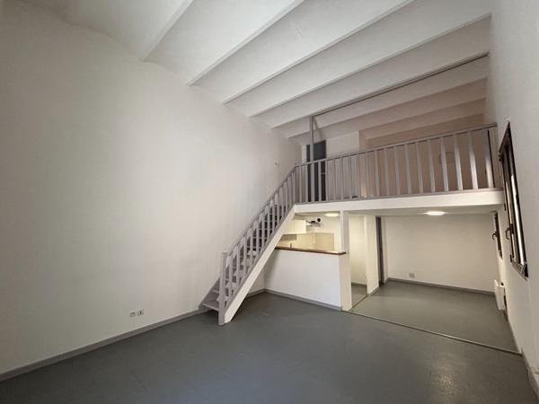 APPARTEMENT T2 RENOVE 48M² EN RDC ISLE SUR LA SORGUE